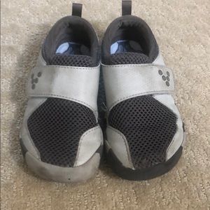 Vivobarefoot Mini Primus Kids x Aspinall